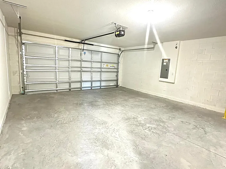 5844 SW 132nd Pl — Photo 15