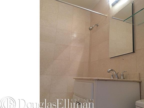 5th image of 300 W 55th St APT 19D
