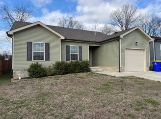 664 Cherry Blossom Rd, Bowling Green, KY 42103