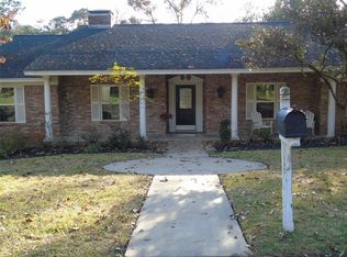 107 Ridgewood Rd, Conroe, TX 77304