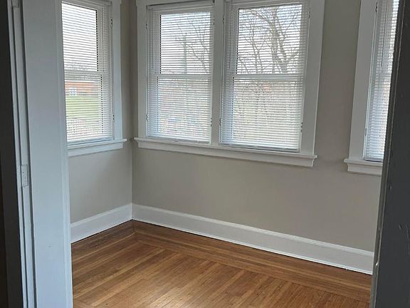 4th image of 649 Glenwood Ave #649