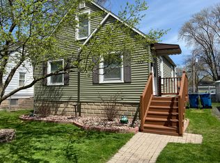 3531 Peoria St, Steger, IL