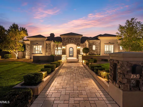 1131 E DESERT Court, Gilbert, AZ 85234