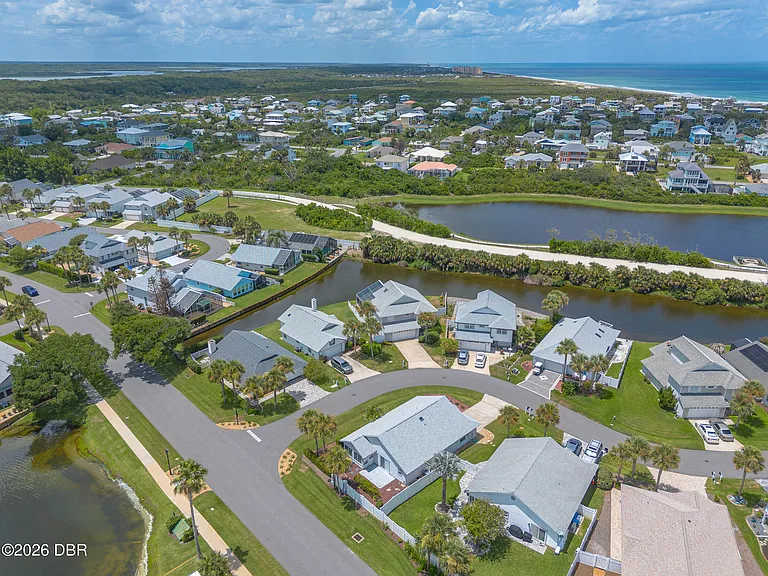2 Nantucket Dr — Photo 15