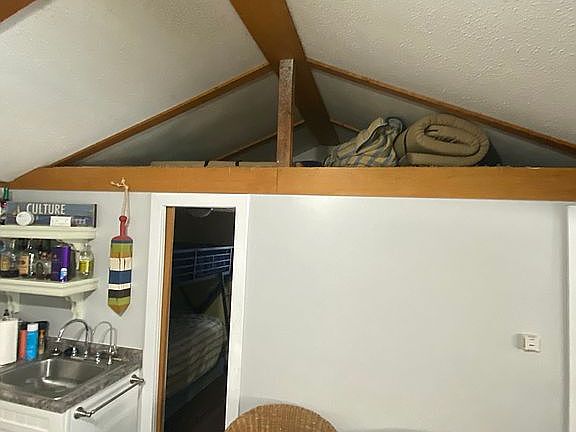 Sleeps 3 loft