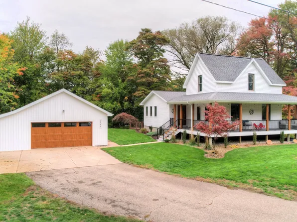 6445 146th Ave, Holland, MI 49423