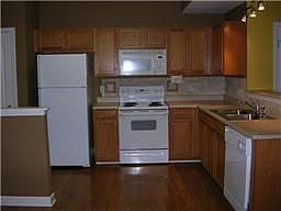 All Appliances included.  Tiled Backsplash in kitchen.