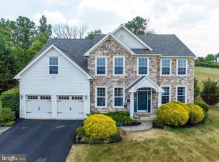 146 Herington Dr, Reading, PA 19608