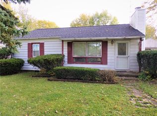 8212 N Redbird Dr, Muncie, IN 47303