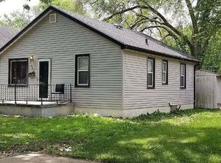 247 N 8th Ave, Kankakee, IL 60901