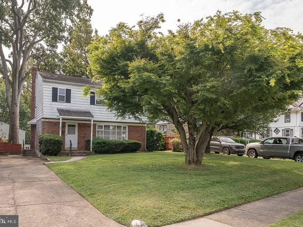 307 Sharp Ave, Glenolden, PA 19036