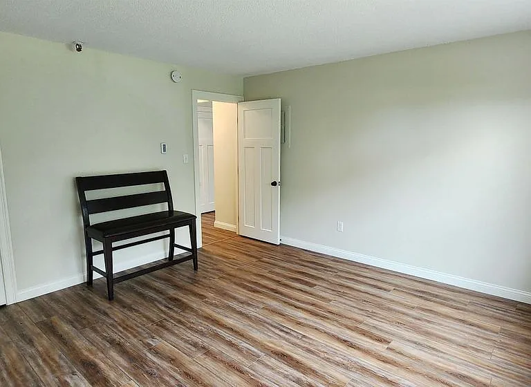 467 High St #4 — Photo 10