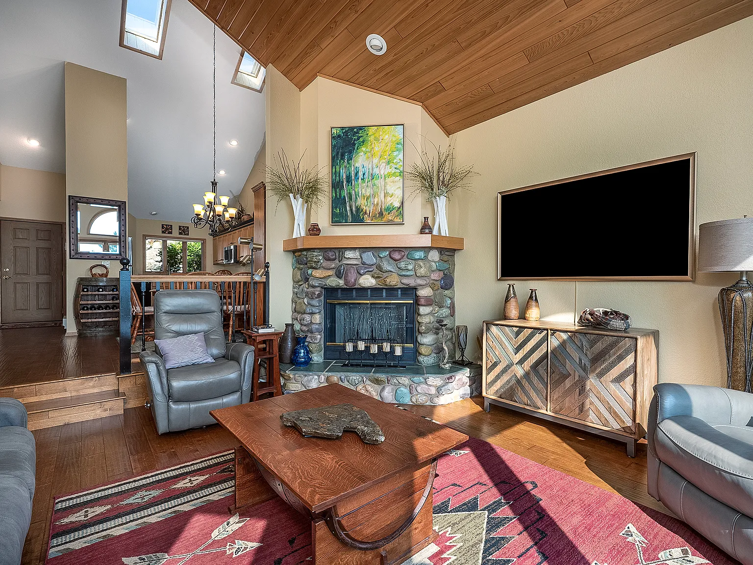 3 bed, 2.5 bath, 2280 sqft, $2,700 — Photo 4