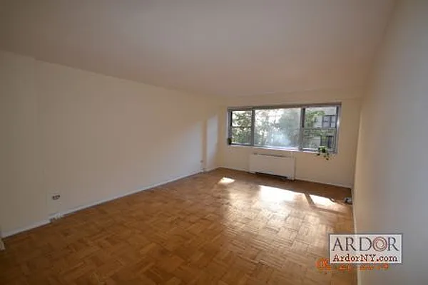 Rented by ArdorNY | media 20