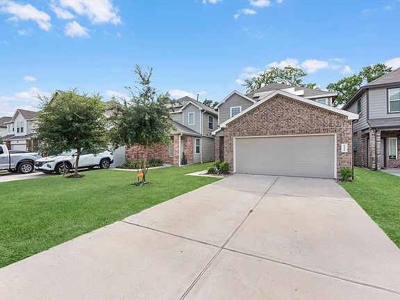 3rd image of 25384 Grotto Falls Ln