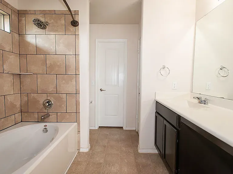 6917 Crestone Rd — Photo 16