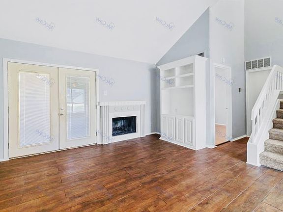 2nd image of 2101 Park Willow Ln APT D