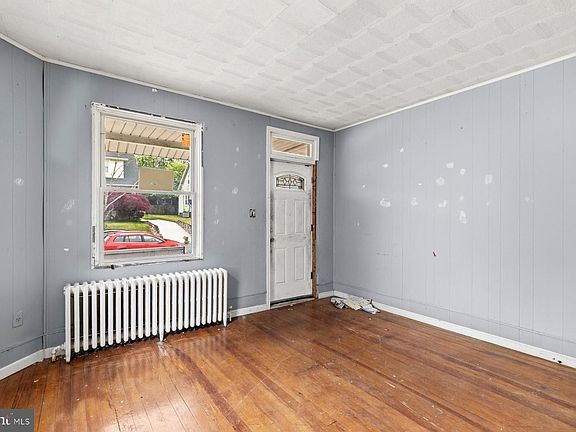 3rd image of 4222 Woodlea Ave