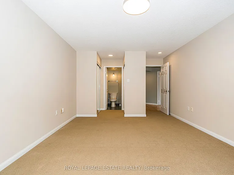 109 Front St E #515 — Photo 32