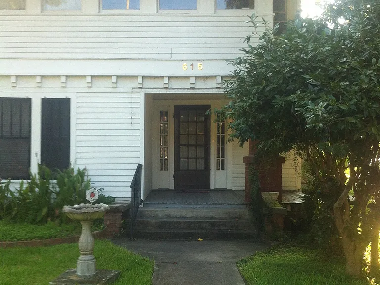 Madison St — Photo 1