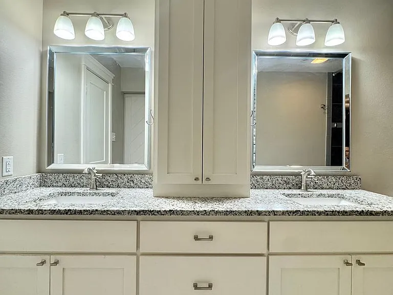 3330 Briargrove Ln — Photo 16
