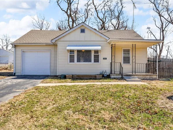 3261 N 63rd St, Kansas City, KS 66104