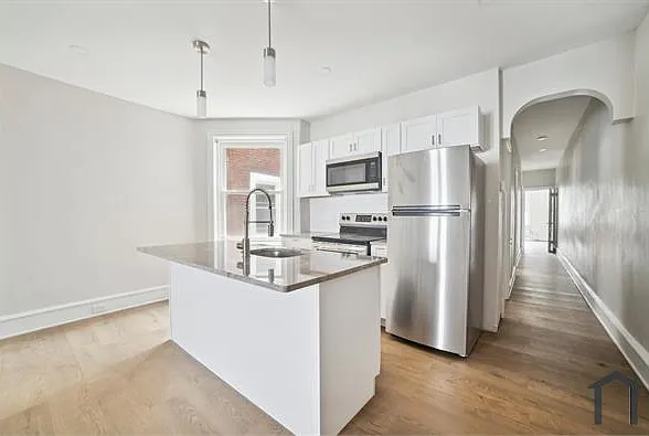4838 Sansom St #1 — Photo 11