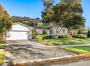 93 Mayvern Cres, Richmond Hill, ON L4C5J6