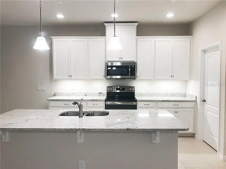 29 Mayo Ct — Photo 3