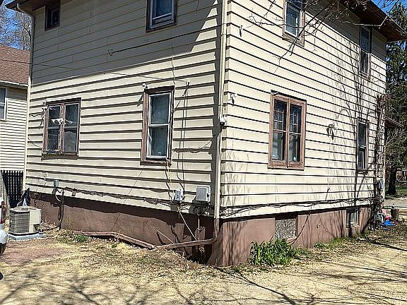 4th image of 514 N Sunset Ave