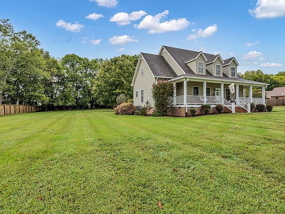 2nd image of 6421 Yeatman Ln