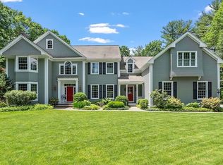 301 Hutchins Rd, Carlisle, MA 01741
