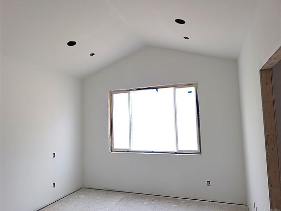 5th image of 1342 McKinley Rd