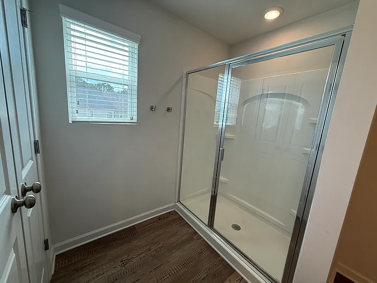 5251 Canberra Dr — Photo 19