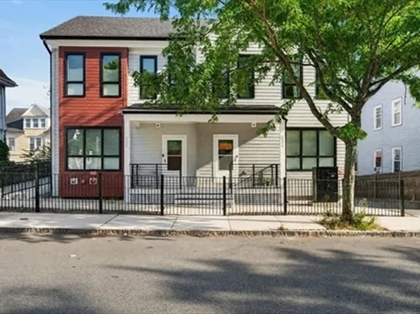 123 Centre St #5, Dorchester Center, MA 02124