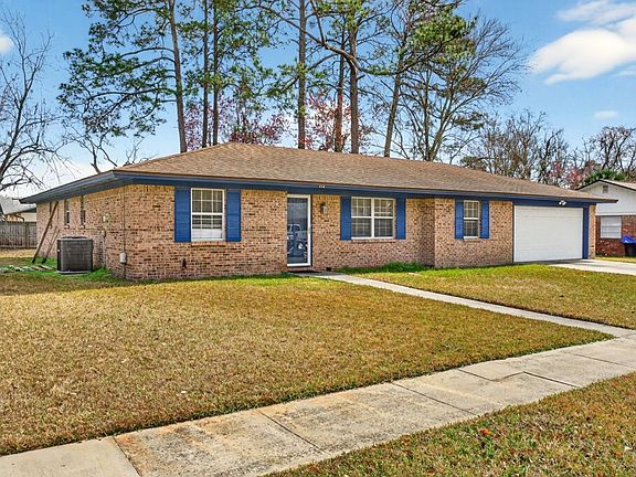 2nd image of 217 Quince Ct