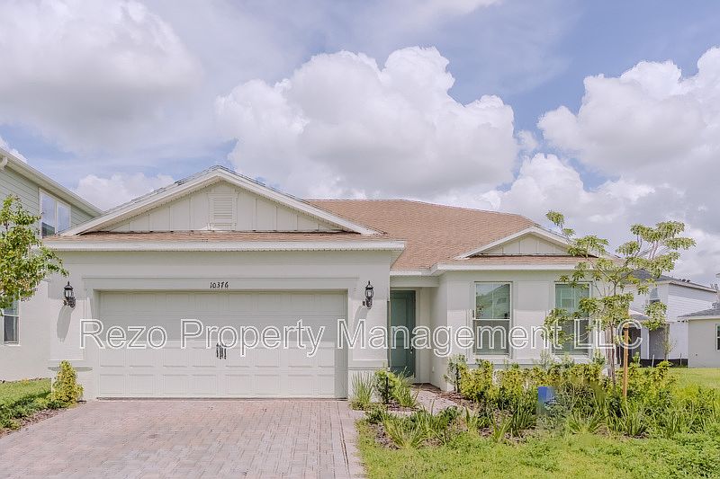 1st image of 10376 Park Estates Ave