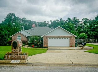 2440 Sweetheart Ln, Pensacola, FL 32526