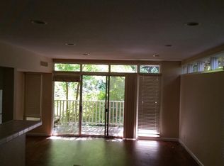 919 Pacific St #919, Monterey, CA 93940