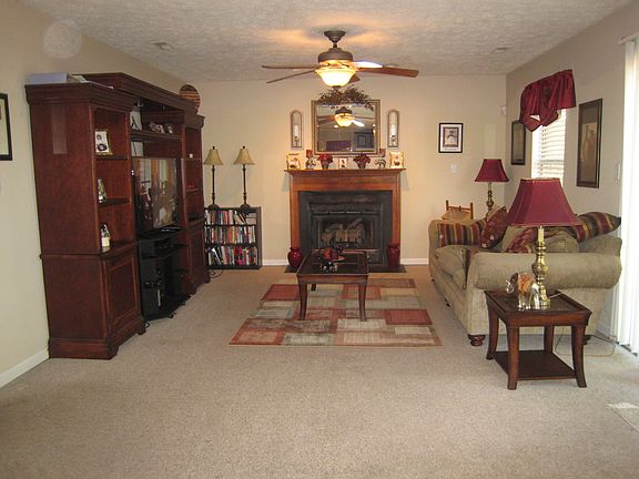 5th image of 801 Marly Ct