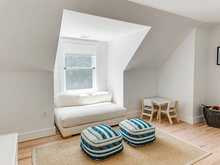 3 Oak Hill Ln — Photo 20