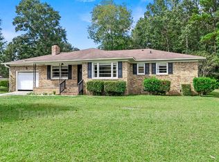 137 Ravenell St, Moncks Corner, SC 29461