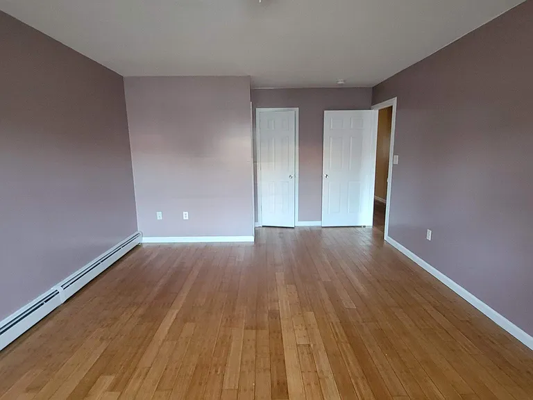 3555 Olinville Ave #2 — Photo 11