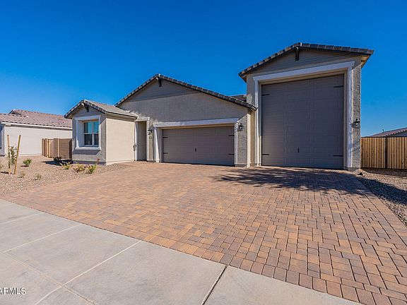 3rd image of 2960 N PRESCIDIO Avenue