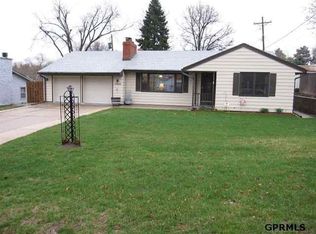 11033 Spring St, Omaha, NE 68144