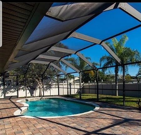 4th image of 4305 SW 26th Ave