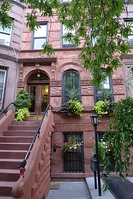 Rented by Corcoran | media 8