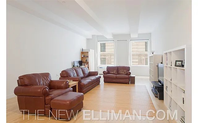 Sold by Douglas Elliman | media 27