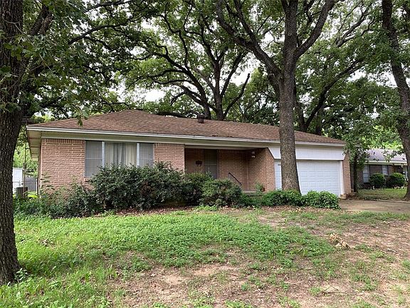 2nd image of 310 E Vilbig St