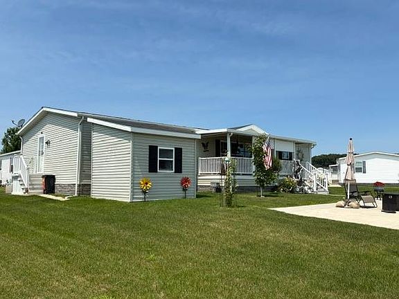 4th image of 57583 Miller Ct
